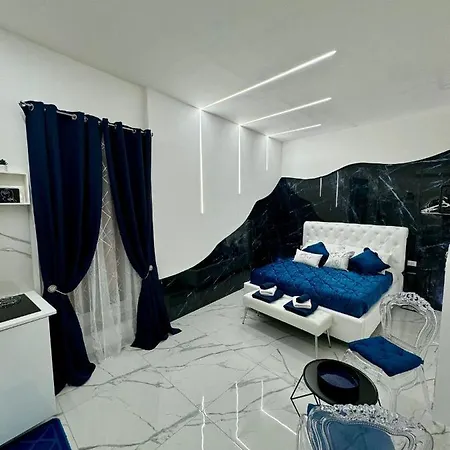 Onny's House * Bari