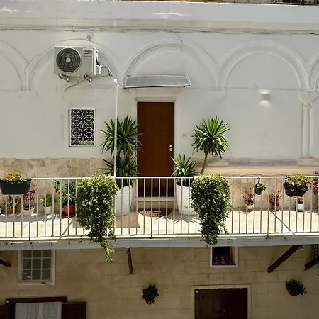 Onny's House Dom wakacyjny Bari